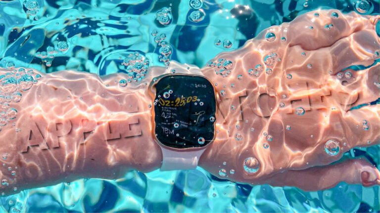Apple's New Patent: SOS Alert System for Swimmers on Apple Watch